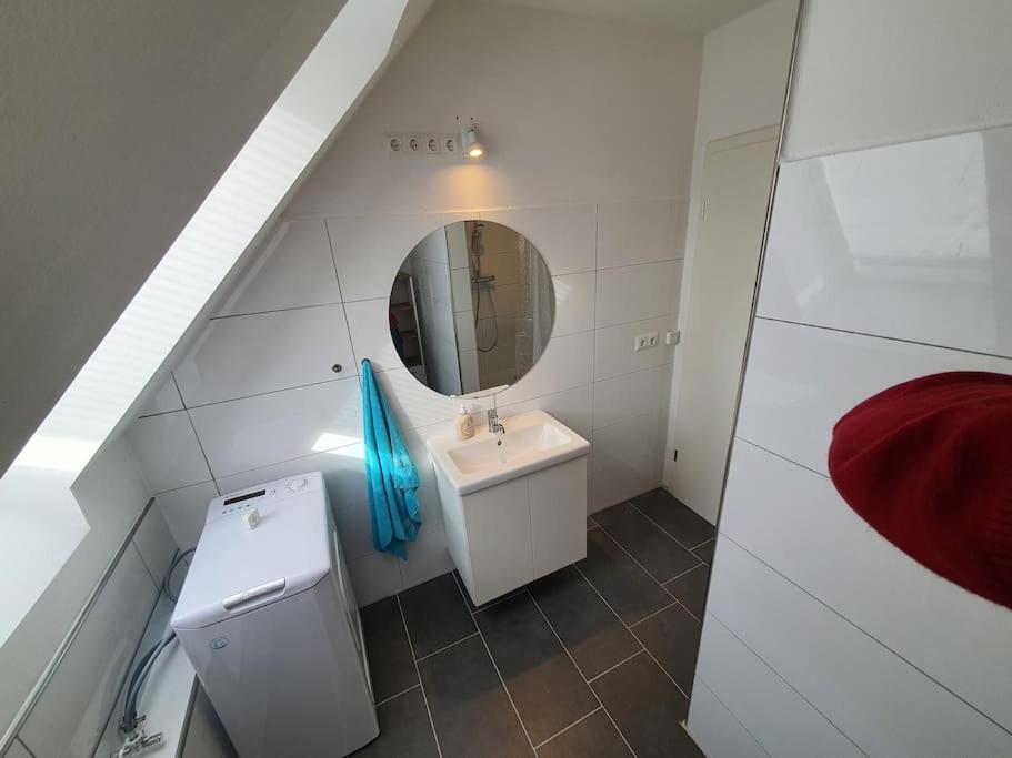 Kiel-Russee Familienwohnung, Lademoeglichkeit, Co2 Frei エクステリア 写真