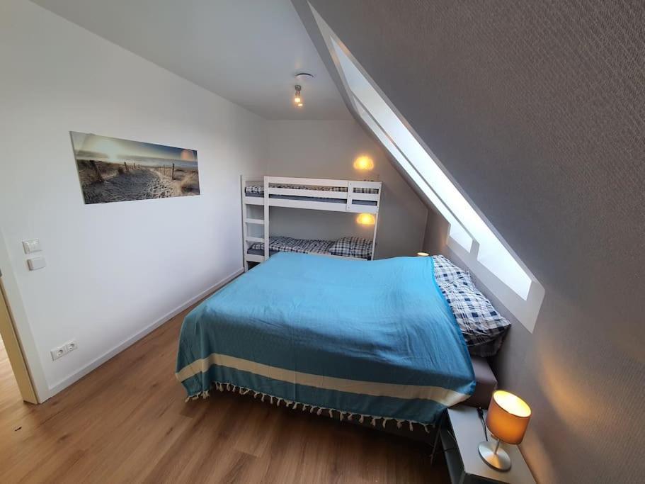 Kiel-Russee Familienwohnung, Lademoeglichkeit, Co2 Frei エクステリア 写真